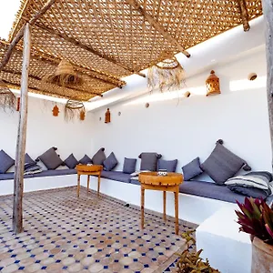 riad-essaouira.essaouirahotels.net/